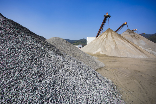 河砂禁采，機(jī)制砂興起，投資制砂設(shè)備，請認(rèn)準(zhǔn)唐山金路