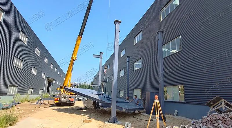 唐山金路廠區(qū)打造小型制砂樓，供客戶帶料試機