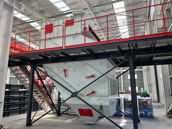 高頻篩，細物料篩分專家，效率高還不堵孔