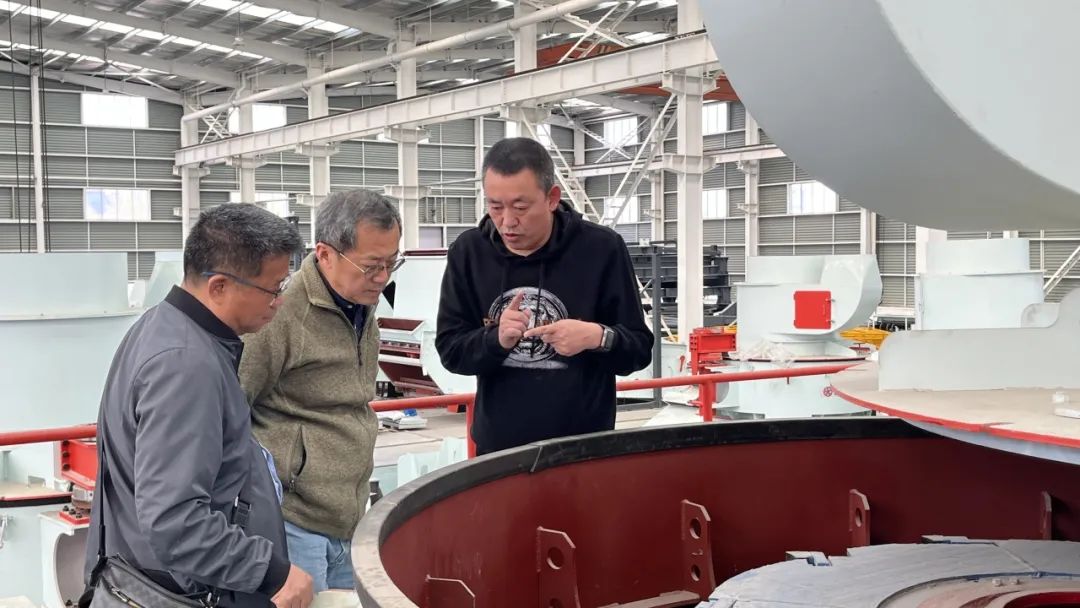 CCPA-UHPC分會(huì)秘書(shū)長(zhǎng)到訪唐山金路，探討機(jī)制砂行業(yè)發(fā)展前景